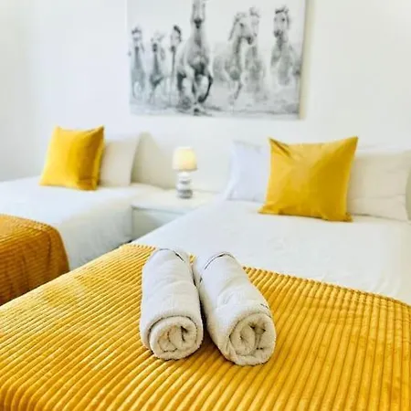 High Standard Flat, Next To All Attractions Apartment Albufeira