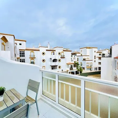 High Standard Flat, Next To All Attractions *